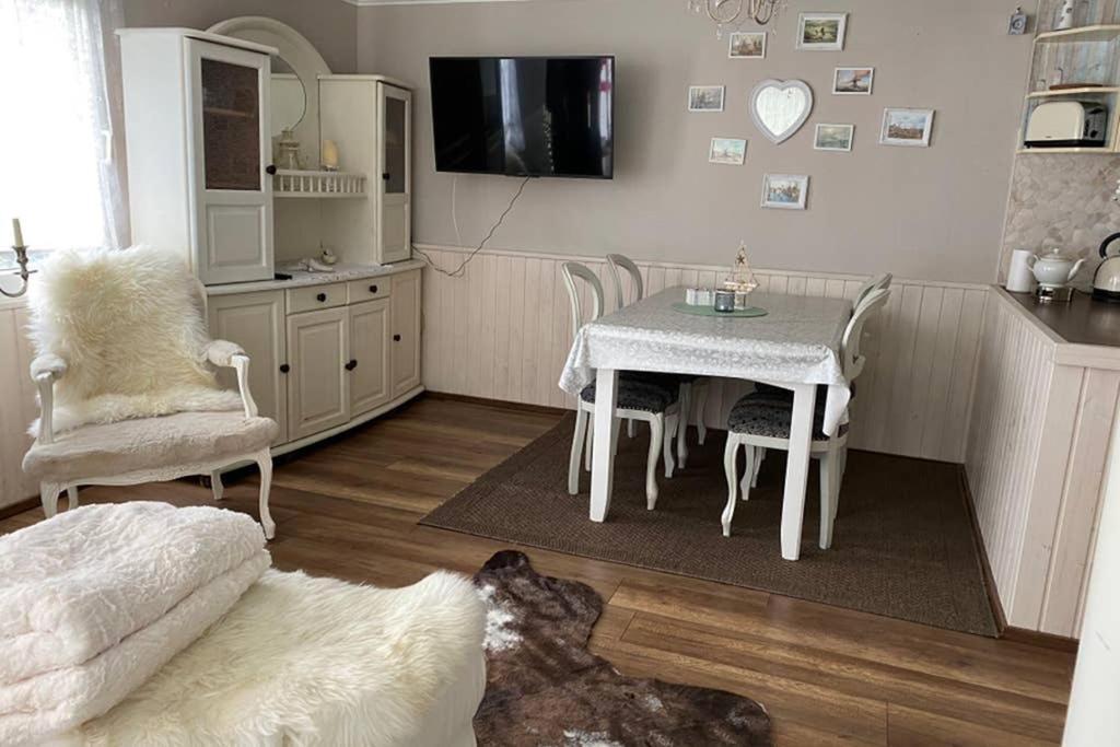 Ferienhaus Butterblume Sudbrookmerland ภายนอก รูปภาพ